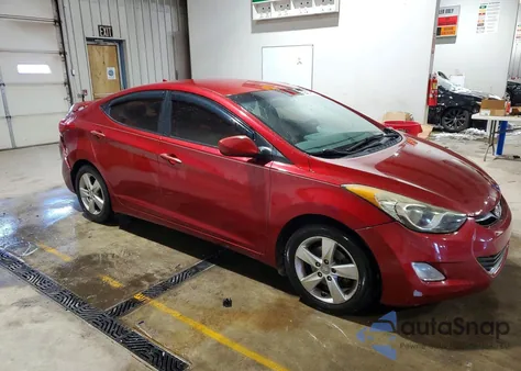2013 Hyundai Elantra Gls z USA, uszkodzony, nr VIN 5NPDH4AE5DH447444